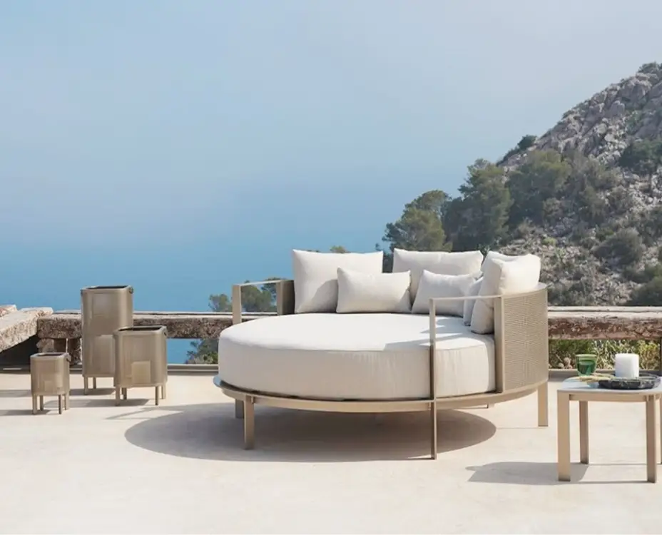 sunbeds-outdoor-solanas-gandia-blasco sunbeds-outdoor-solanas-gandia-blasco